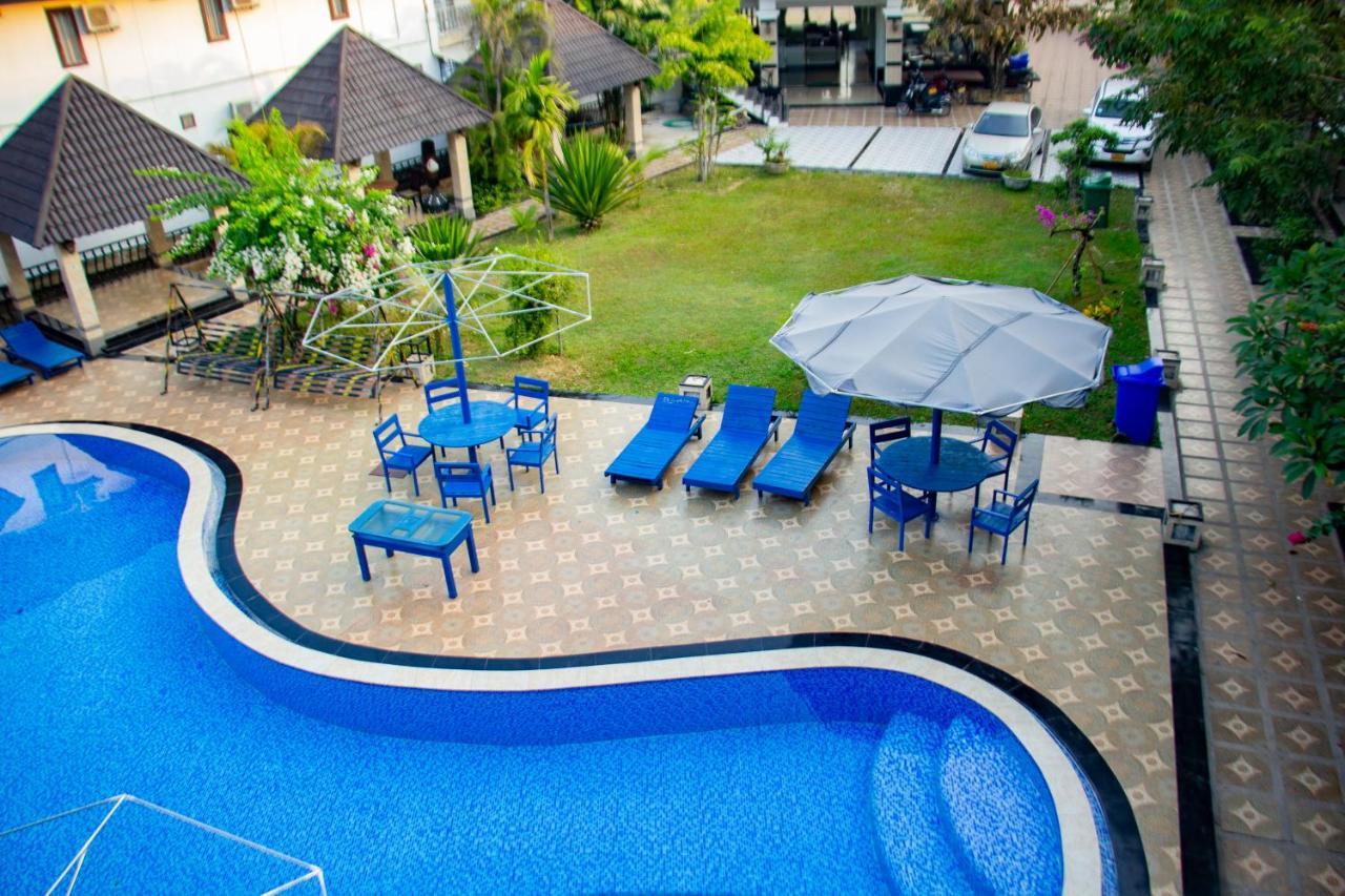 Vang Vieng Diamond Resort Exterior photo