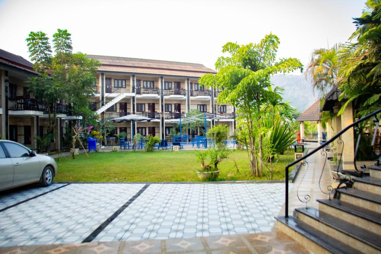 Vang Vieng Diamond Resort Exterior photo