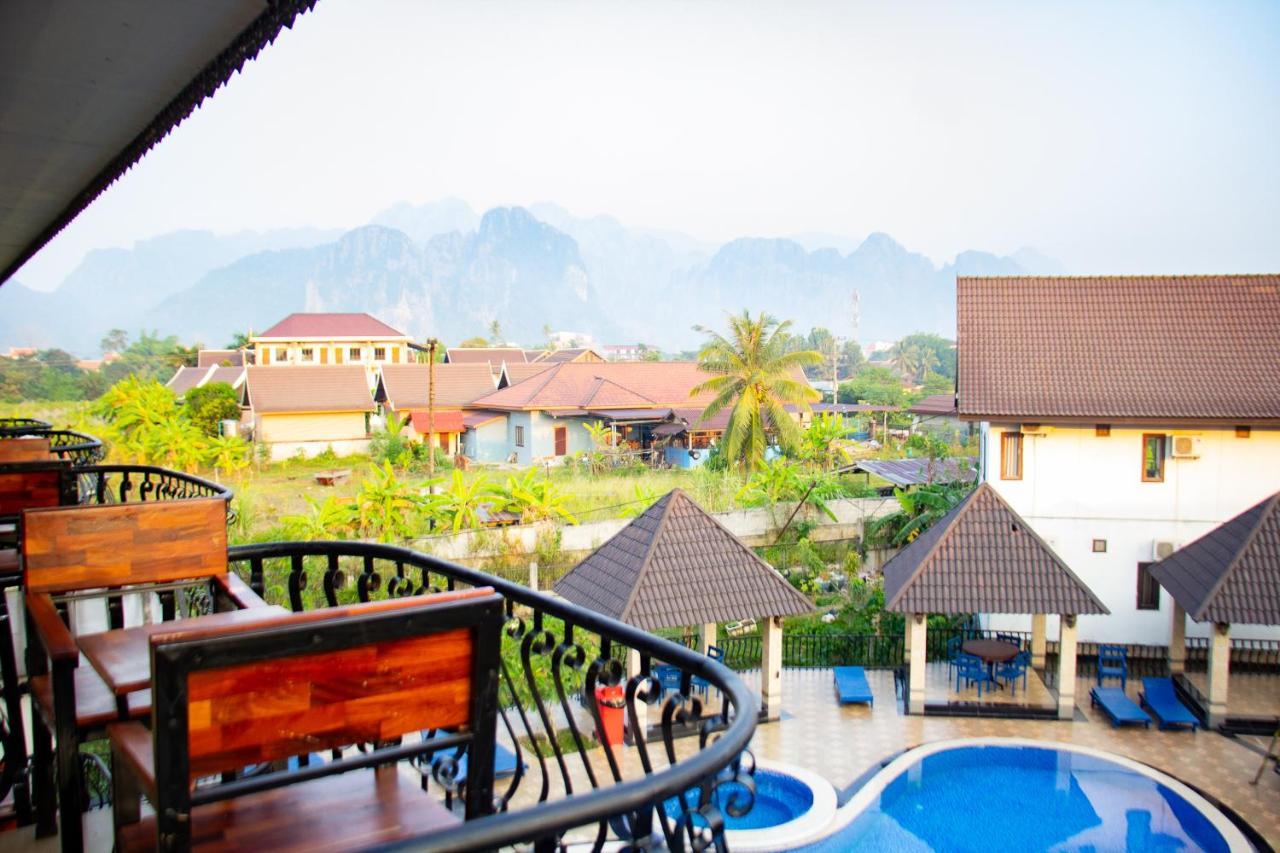 Vang Vieng Diamond Resort Exterior photo